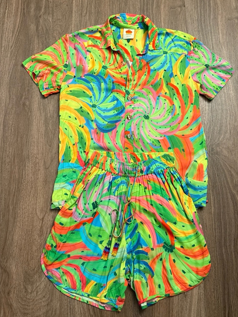 Farm Rio 100% rayon tropical short set size small